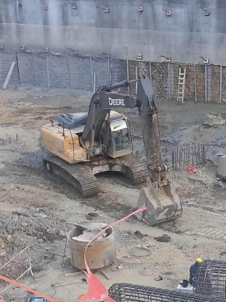 Servicio de excavadoras — PUCSA Maquinaria