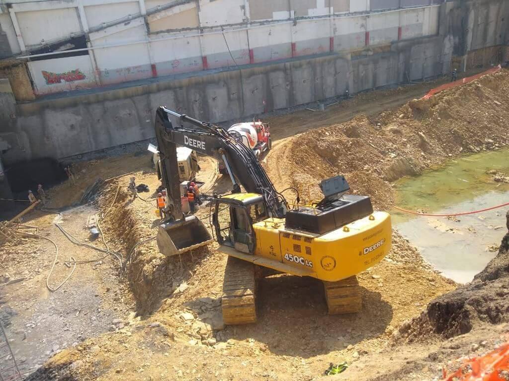 Servicio de excavadoras — PUCSA Maquinaria