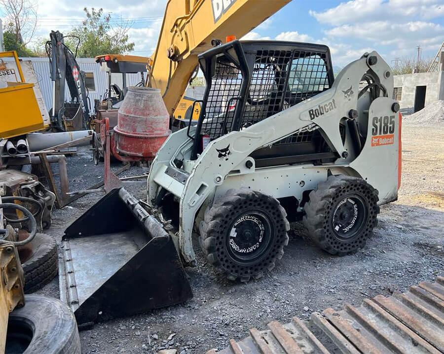 Servicio de Bobcat — PUCSA Maquinaria