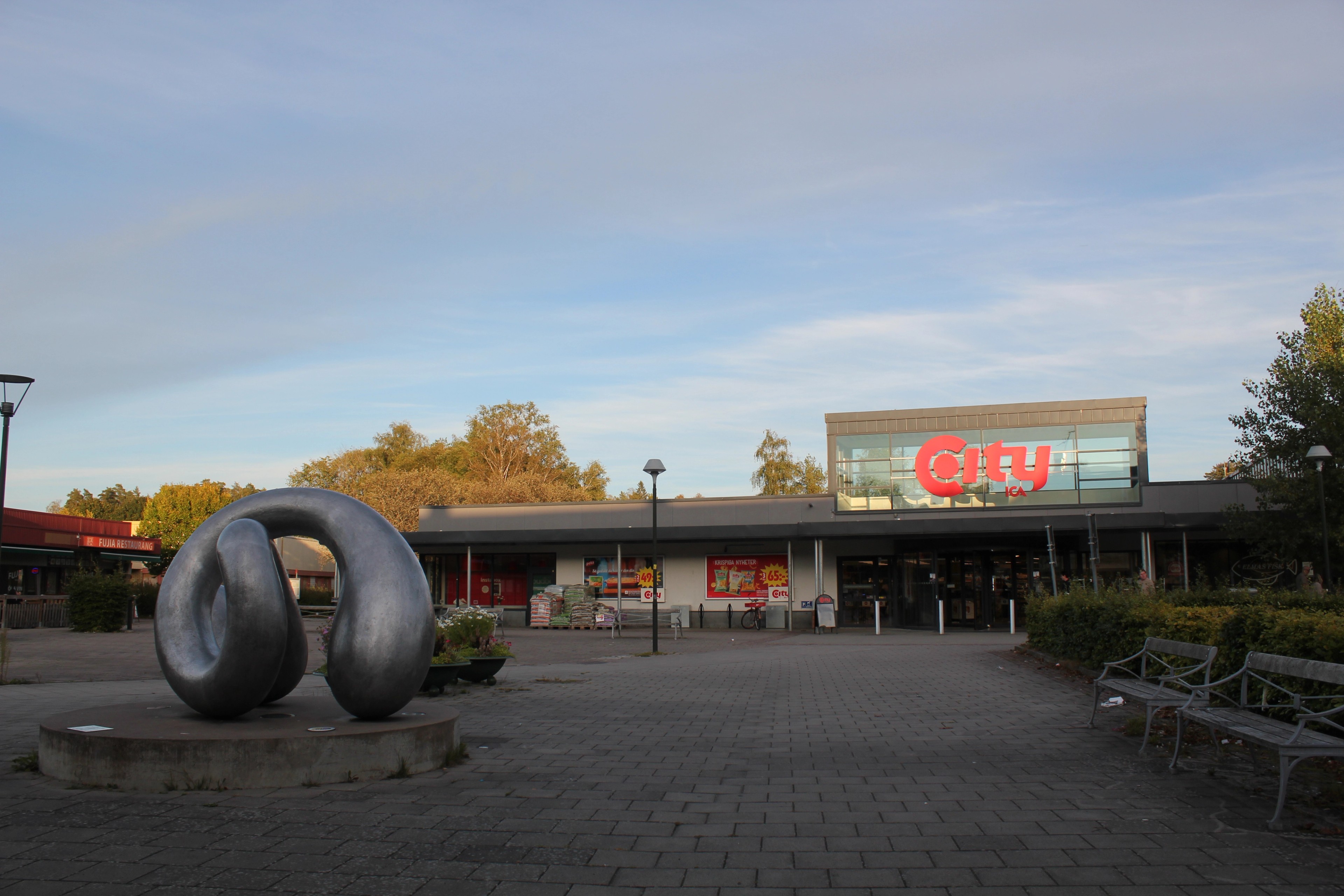 ICA City Fristad