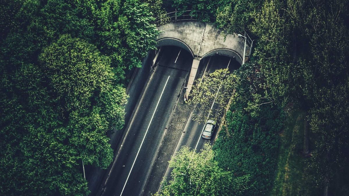 Architecting Hyper-Reality — Standard Pipeline