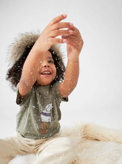 Kids t-shirt on-model photography with effects — childrenswear studio GoPackshot