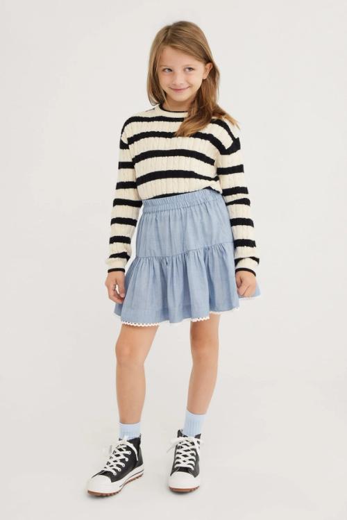 Kids full outfit on-model photography in studio — childrenswear ecommerce GoPackshot