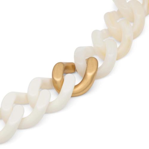 Bracelet macro showing two-tone chain link detail — jewellery photography GoPackshot