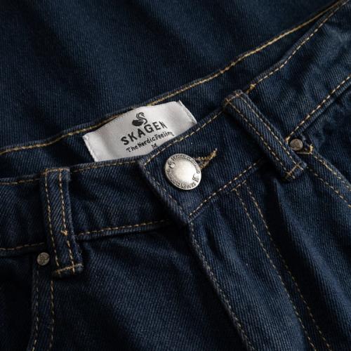 Pants denim button hardware detail macro — menswear photography GoPackshot