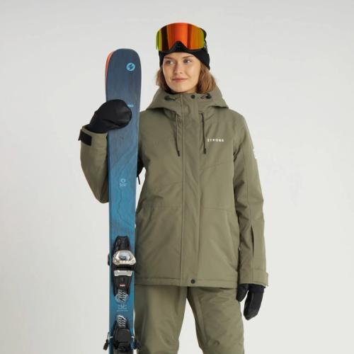 Jacket on-model photography with ski equipment — womenswear ecommerce GoPackshot
