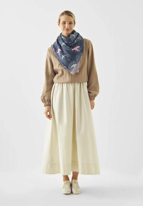 Scarf on-model full-body styled photography for ecommerce