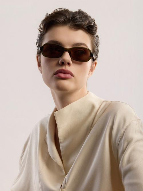 Sunglasses on-model side profile photography — eyewear ecommerce GoPackshot