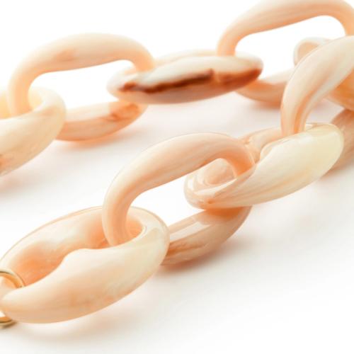 Bracelet macro close-up showing surface finish — jewellery photography GoPackshot