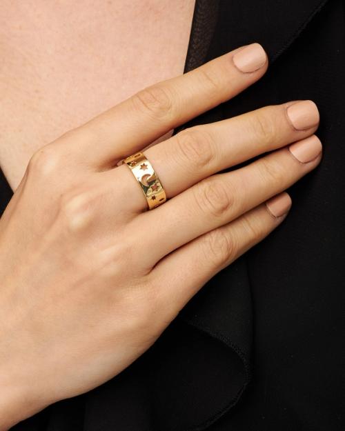 Ring on-model showing fit on finger — jewellery product photography GoPackshot