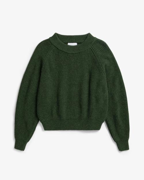 Blouse packshot photography for online retail — womenswear ecommerce GoPackshot