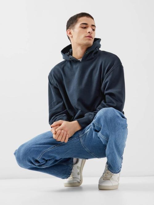 Jeans on-model photography in studio — denim ecommerce GoPackshot