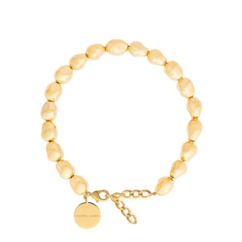 Bracelet packshot on white background with clasp detail — jewellery photography GoPackshot