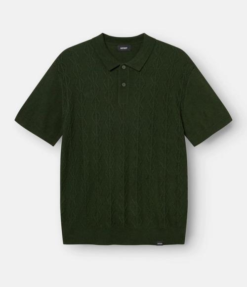 Polo flat-lay packshot on light background — ecommerce GoPackshot