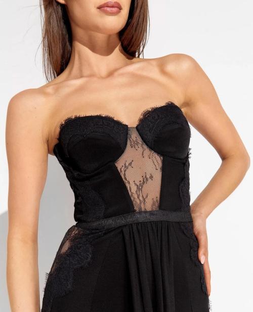 Corset dress on-model close-up photography — lingerie studio GoPackshot