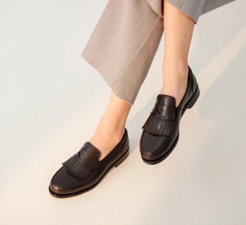 Loafer on-model photography with soft studio light — GoPackshot studio