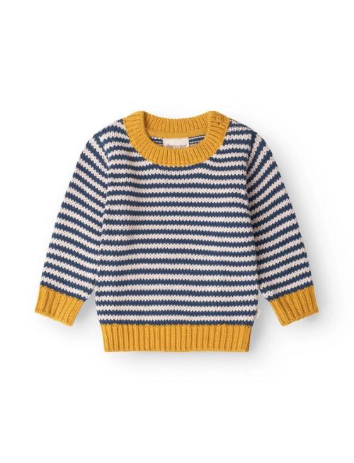 Baby knit sweater packshot on white background — childrenswear studio GoPackshot