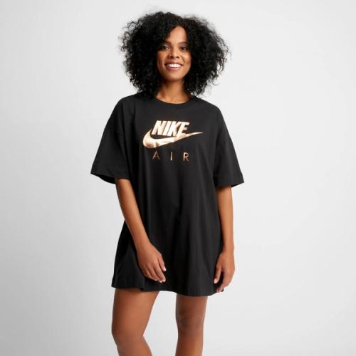 T-shirt dress on-model full body — activewear photography GoPackshot studio