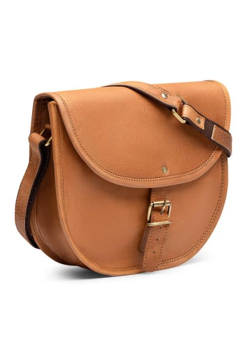 Saddle bag side angle packshot — ecommerce accessories GoPackshot