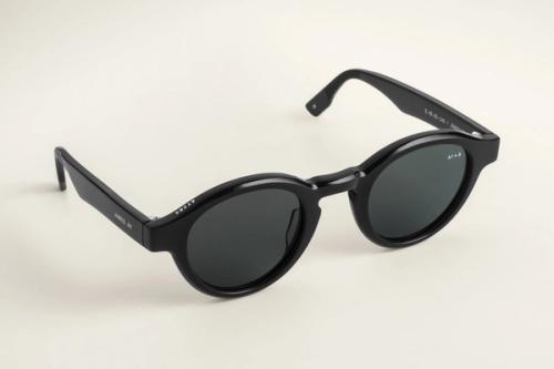 Sunglasses classic three-quarter angle packshot — ecommerce eyewear photography GoPackshot