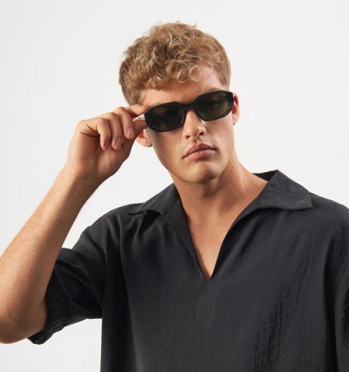 Sunglasses on male model — lifestyle eyewear photography GoPackshot studio