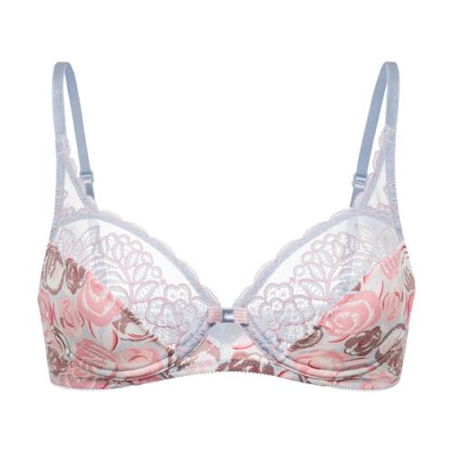 Bra packshot on white background — lingerie product GoPackshot studio