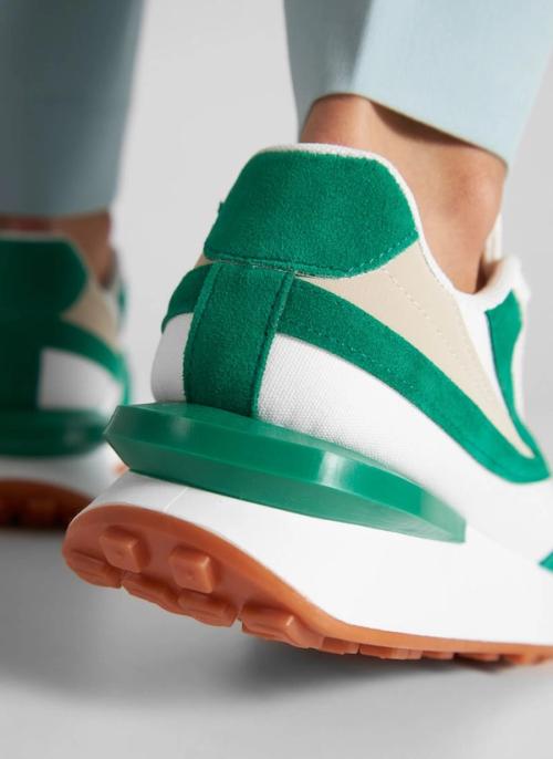 Sneaker heel panel detail close-up on-model photography — GoPackshot studio