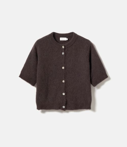 Blazer packshot with clean composition for ecommerce — womenswear GoPackshot