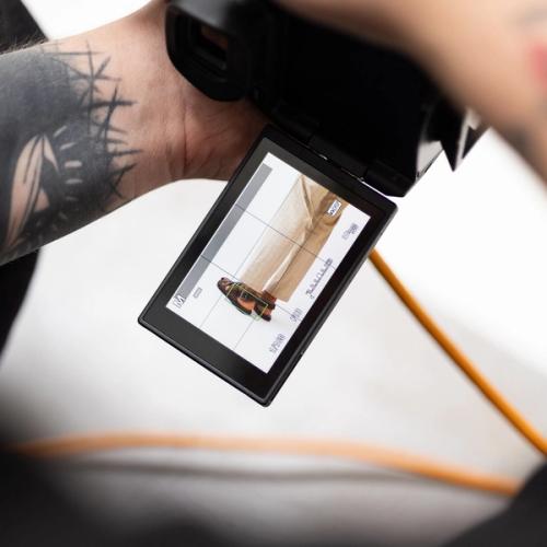 Behind the scenes shoe photography studio session with camera — GoPackshot