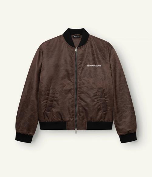 Jacket flat-lay packshot on light background — ecommerce GoPackshot