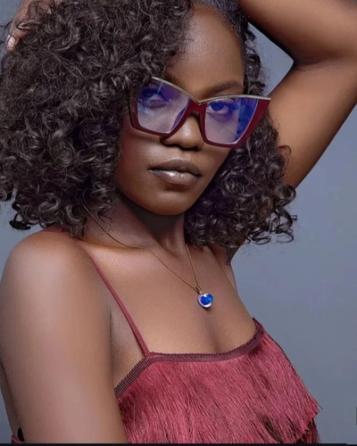 Bissou NKOM Hélène 🇨🇩