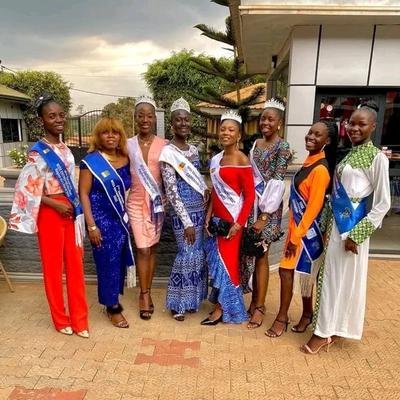 Photo avec les miss 2