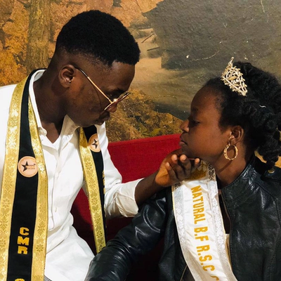 Moyen Miss and Mister