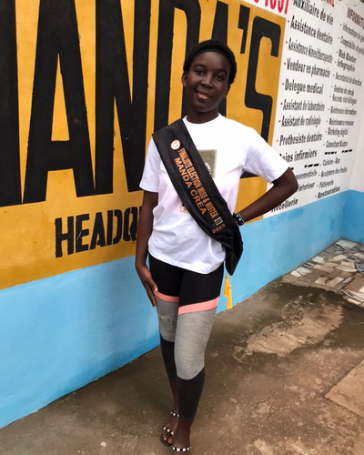 Ayissi Molo Larousse