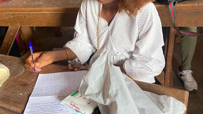 AU DELÀ DE LA BEAUTÉ ET DE L'ÉLOQUENCE :