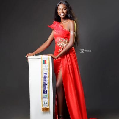 La 1ère Dauphine 02