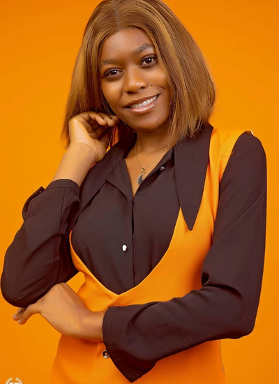 Tchuasse Njikam  Rihanna