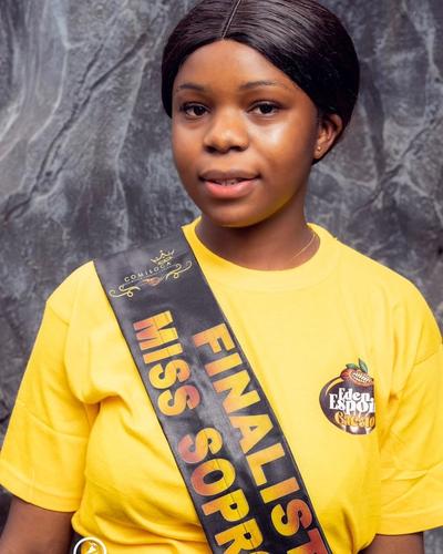 Bakam Ouafo Larifa  Farrelle