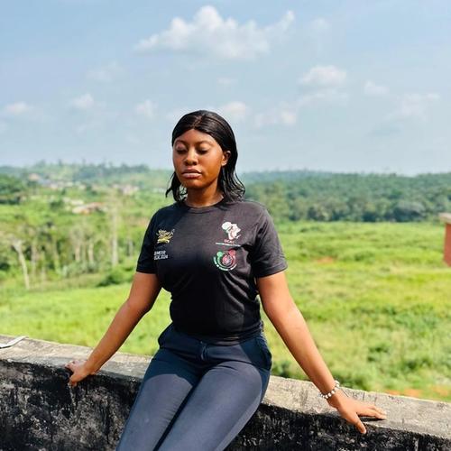 SIMO Pierrette Ashley.