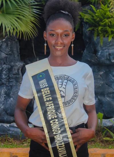 NOAH ROSE EMMANUELLE 