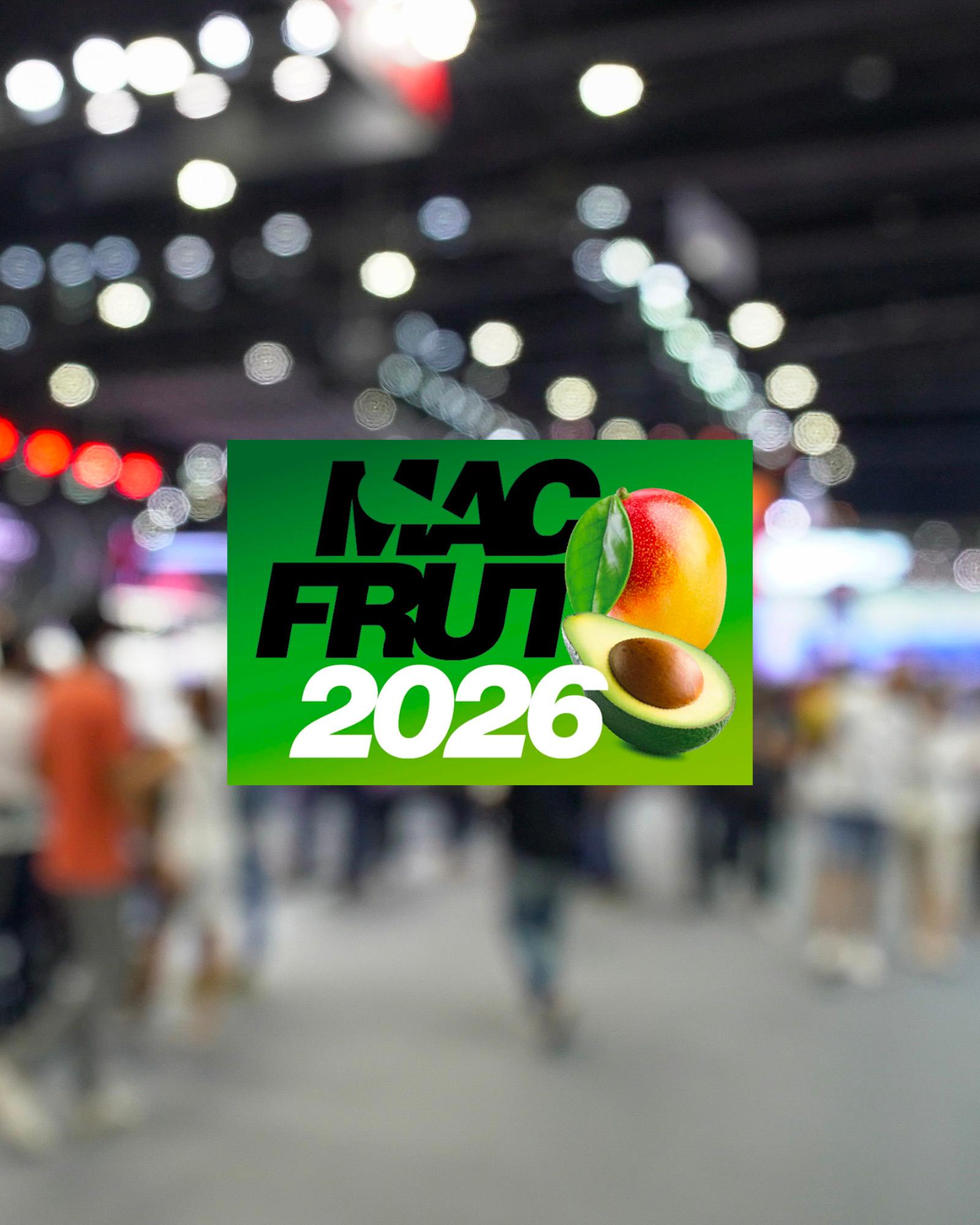 logo-mac-frut-2026-su-sfondo-sfocato-di-una-fiera-con-persone