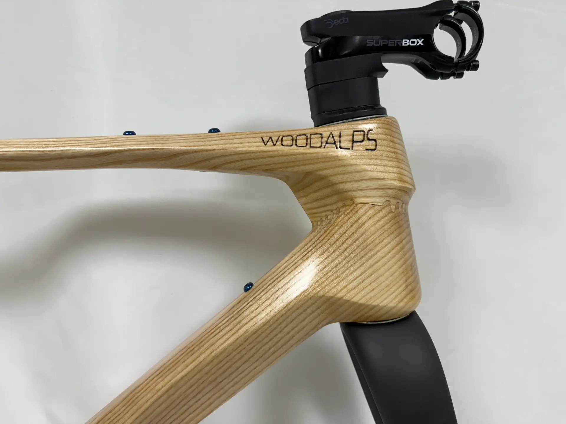 WOODALPS gravel frameset