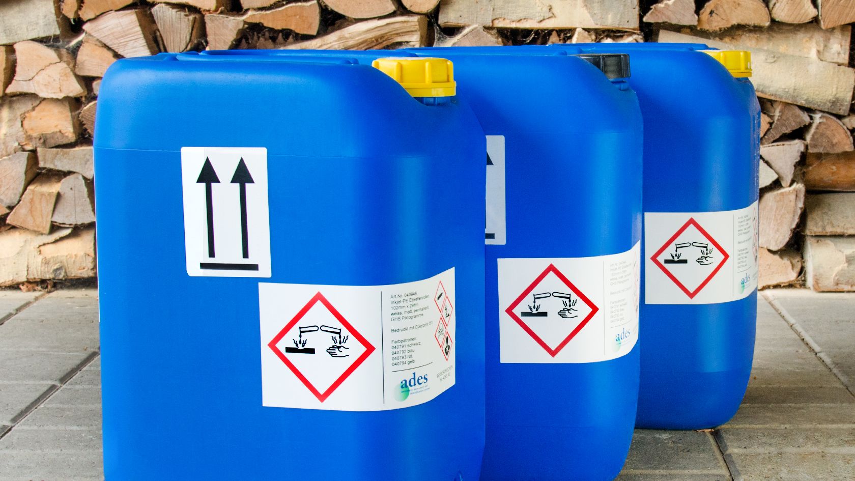 Worauf Sie bei der Beschriftung von Chemikalien achten müssen