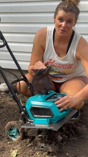Makes gardening a breeze!