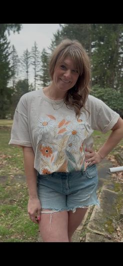 The perfect spring and summer tshirt!