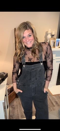 So many ways to wear this and so cute!!