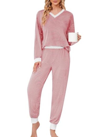 JustFashionNow Long Sleeve Striped Pajama Lounge Set