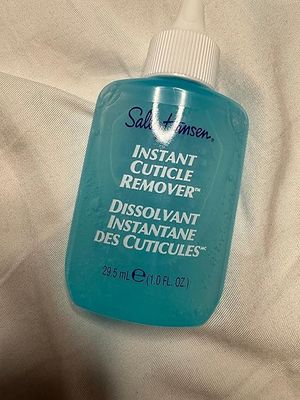 Salon quality cuticle care with ease