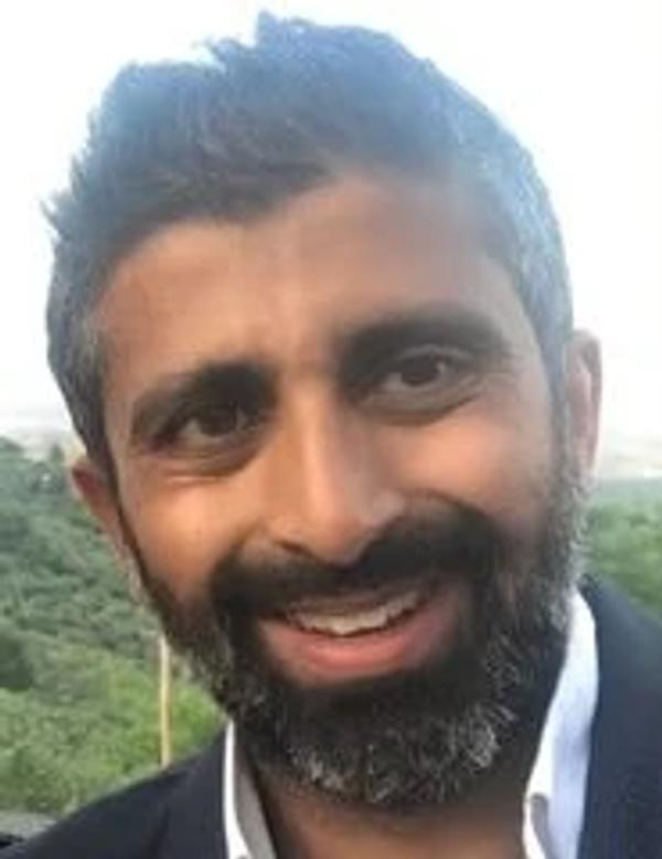 Dr Vishaal Goel