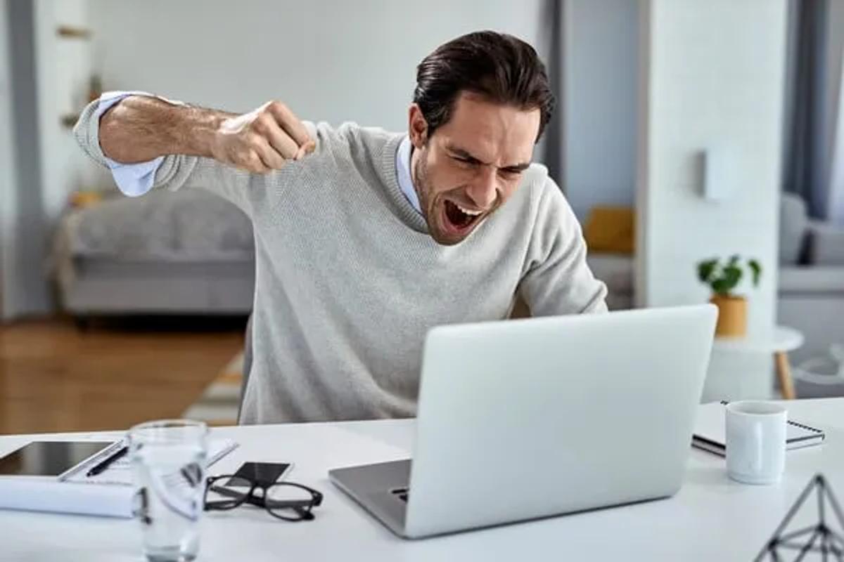 The four stages of anger — annoyed, frustrated, hostile and enraged explained